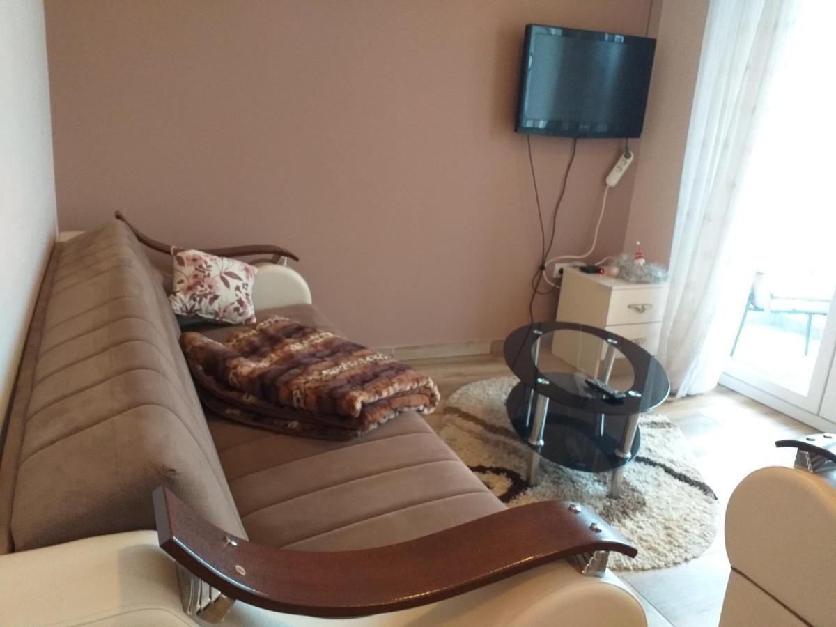 Fruskogorska Idila Apartmani Vrdnik Esterno foto