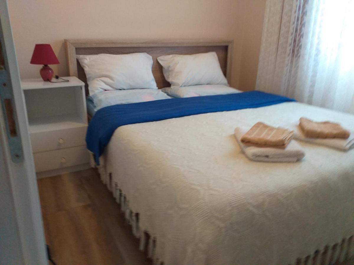 Fruskogorska Idila Apartmani Vrdnik Esterno foto